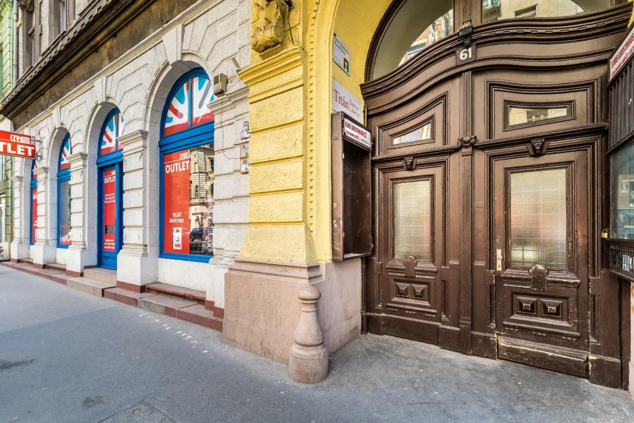 Rakoczi61 Central Apartment With Sauna Budapest